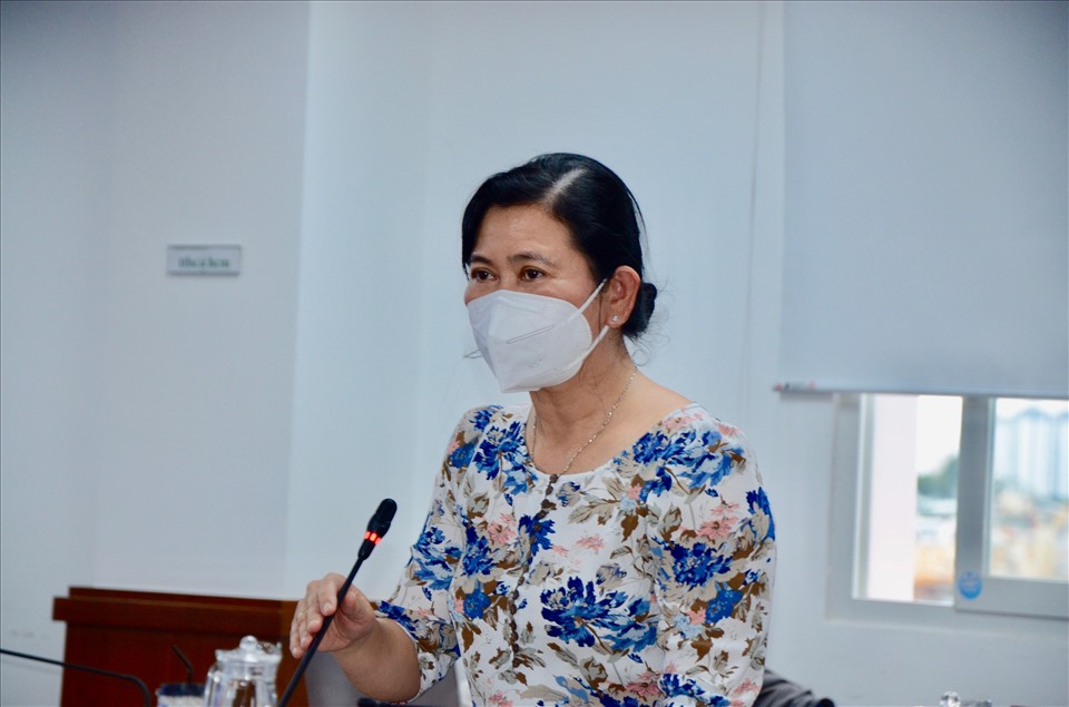 Bà Nguyễn Thị Huỳnh Mai - Chánh văn phòng Sở Y tế TPHCM thông tin tại họp báo chiều 22.9. Ảnh: Huyên Nguyễn