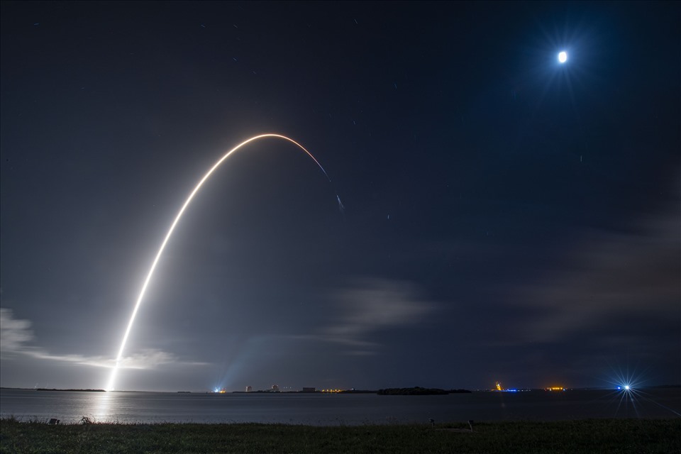 SpaceX Chia sẻ thêm một vài hình ảnh trong lần phóng tàu vũ trụ chở hàng Dragon lên trạm vũ trụ ISS. Ảnh: SpaceX