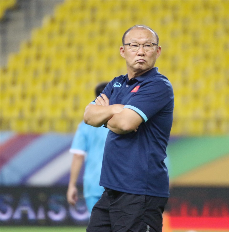 Huấn luyện viên Park Hang-seo đặt mục tiêu giành kết quả thuận lợi để người hâm mộ được hưởng niềm vui trong ngày Quốc Khánh. Trận đấu giữa tuyển Việt Nam và Saudi Arabia sẽ diễn ra vào lúc 1h ngày 3.9 (giờ Việt Nam). Ảnh: VFF