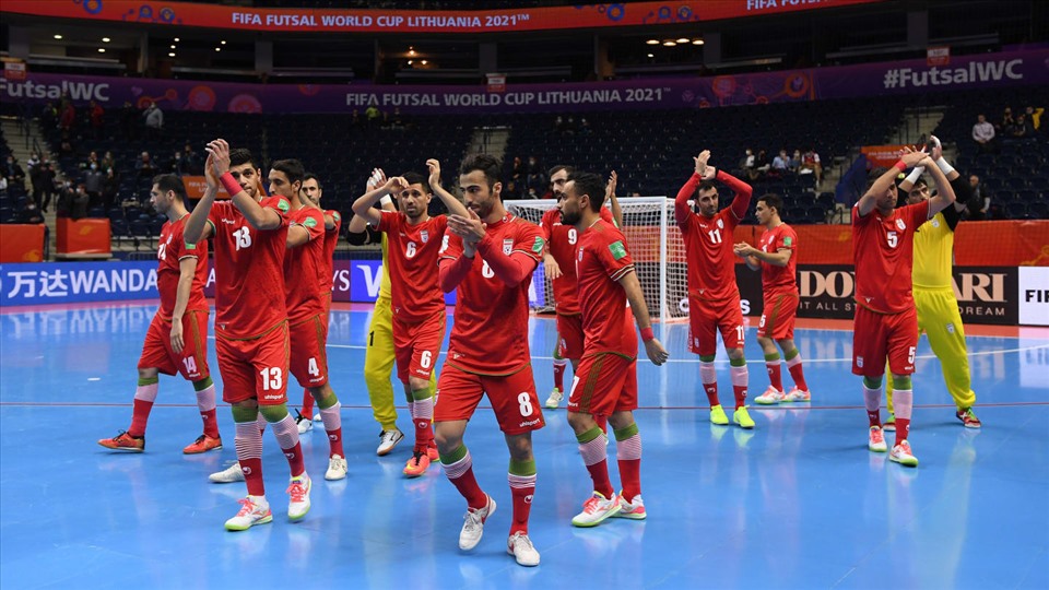 Tuyển futsal Iran là đội bóng mạnh nhưng khả năng phòng ngự của họ bị nghi ngờ khá nhiều tại World Cup năm nay. Ảnh: FIFA