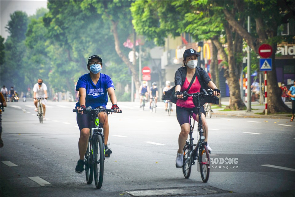 Không khí tươi vui, nhộn nhịp... trở lại từ sáng sớm nay.