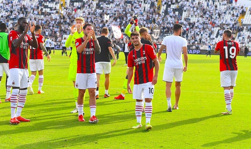 AC Milan đang có phong độ tốt ở Serie A. Ảnh: SempreMilan