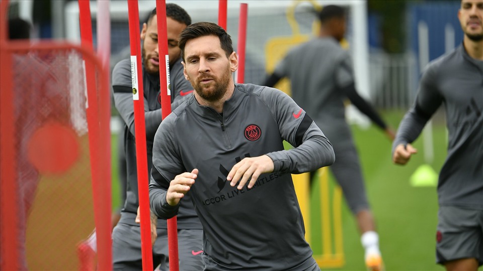 Lionel Messi chưa làm cho sức mạnh tấn công của PSG tăng vọt. Ảnh: AFP