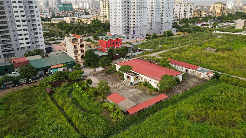 Dự án đầu tư xây dựng Khu đô thị mới Thịnh Liệt được UBND thành phố chấp thuận giao Tổng công ty xây dựng và phát triển hạ tầng (Licogi) làm chủ đầu tư thực hiện tại Quyết định số 3649 ngày 17.9.2007.