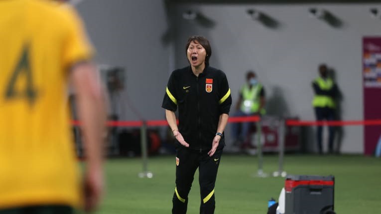 Huấn luyện viên của tuyển Trung Quốc bị chê bất tài. Ảnh: AFC.