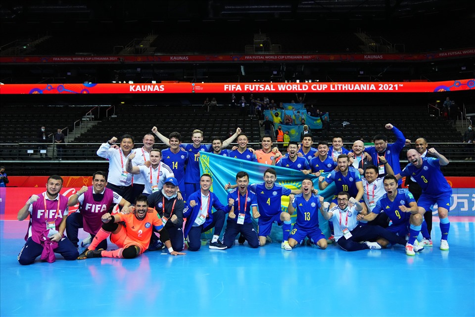 Tuyển futsal Kazakhstan là cái tên bất ngờ nhất góp mặt ở bán kết World Cup năm nay. Ảnh: FIFA.