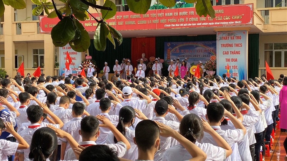 Trên 320.000 Học Sinh Quảng Ninh Nô Nức Đến Trường Khai Giảng Năm Học Mới