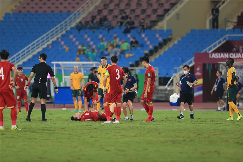 Mặt sân Mỹ Đình trong trận đấu giữa đội tuyển Việt Nam và Australia. Ảnh: Hoài Thu