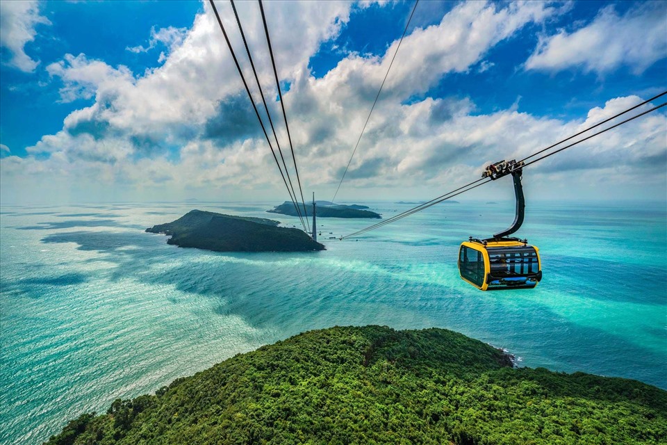 Sun Group đã biến Nam đảo từ một nơi “trắng” dịch vụ thành điểm đến du lịch, nghỉ dưỡng, giải trí hot nhất Phú Quốc