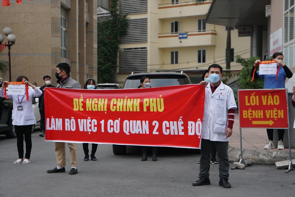 Học viện Y Dược học Cổ truyền Việt Nam phải “cầu cứu” Bộ Y tế để giải quyết vụ việc. Ảnh: Phạm Công