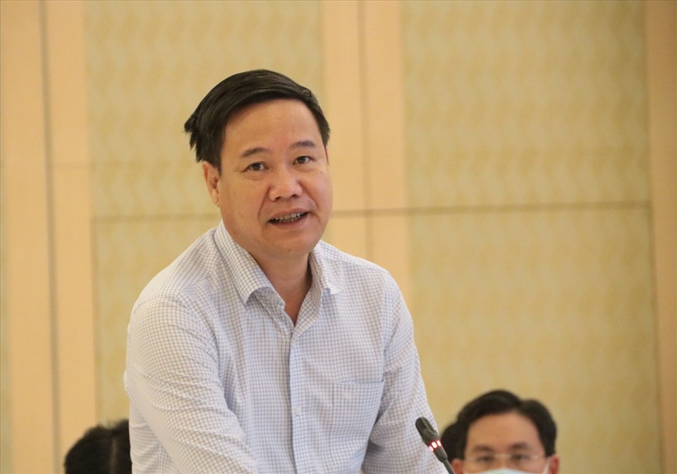 Ông Nguyễn Hồng Chương - GĐ Sở Y tế Bình Dương cho biết đơn vị đang tranh tra kiểm tra việc mua sắm với công ty Việt Á. Ảnh: Đình Trọng