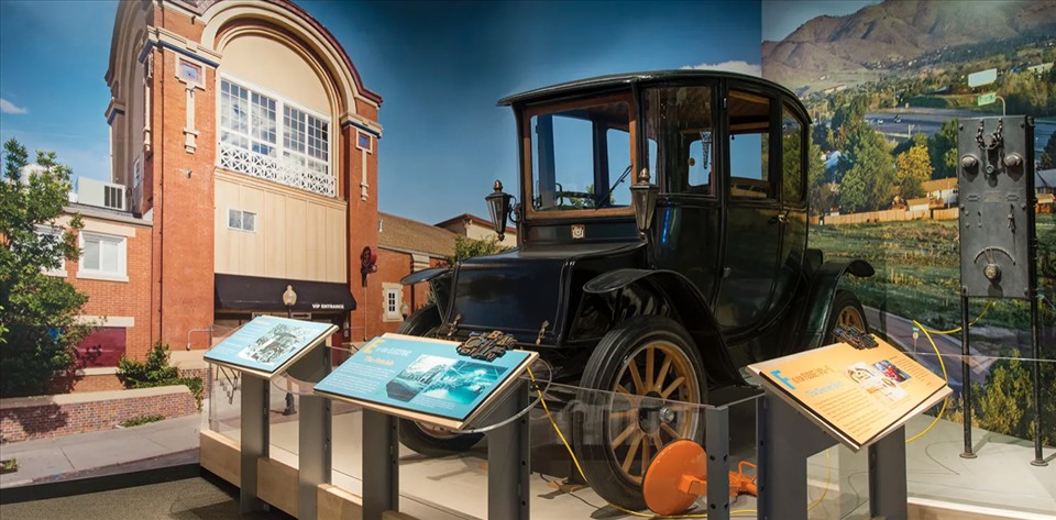 Một trong những chiếc xe điện cổ đang được trưng bày tại Trung tâm Lịch sử Colorado ở Denver, Colorado. Ảnh: Trung tâm Lịch sử Colorado