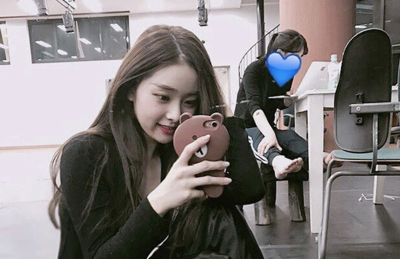 Sở hữu vẻ đẹp ngọt ngào, cách giao tiếp của Song Ji A cũng là thứ giúp cô ghi điểm trong mắt mọi người. Ảnh: Instagram