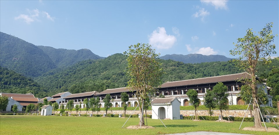 Khu nghỉ dưỡng 5 sao Legacy Yên Tử vẫn được phép đón khách lưu trú. Ảnh: Nguyễn Hùng