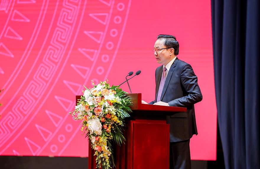 Đồng chí Lê Văn Châu - Phó Bí thư Đảng uỷ Khối Doanh nghiệp Trung ương phát biểu chỉ đạo tại Hội nghị