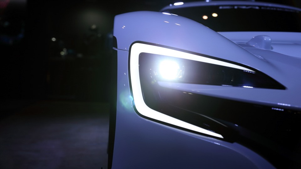 Dải đèn LED ban ngày hình chữ C đặc trưng của thương hiệu Nhật.  Ảnh: Subaru.