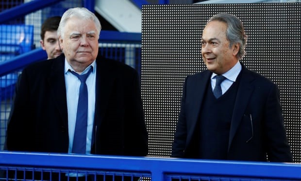 Chủ tịch Kenwright và Chủ sở hữu Moshiri của Everton. Ảnh: AFP