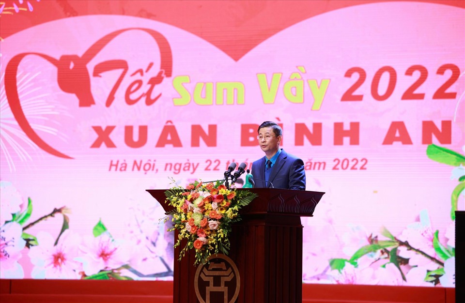 Đồng chí Nguyễn Phi Thường phát biểu tại Tết Sum vầy. Ảnh: Hải Nguyễn