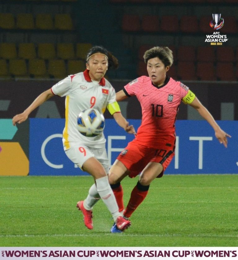 Tuyển Việt Nam thất bại 0-3 trước tuyển Hàn Quốc trong ngày ra quân, tạm xếp vị trí thứ 3 trên bảng xếp hạng bảng C. Ảnh: AFC