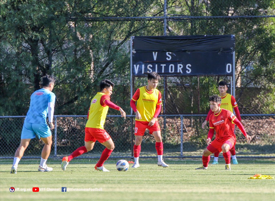 Trận đấu giữa tuyển Việt Nam và tuyển Australia diễn ra vào ngày 27.1. Ảnh: VFF