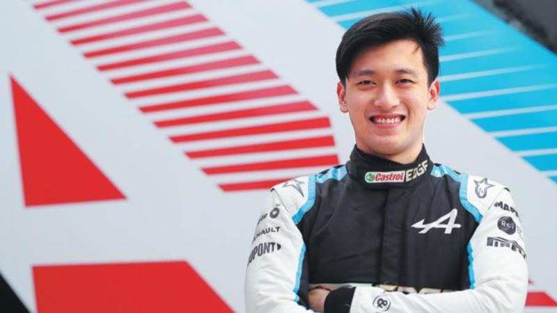 Zhou Guanyu là tay đua người Trung Quốc đầu tiên trong lịch sử của đua xe F1. Ảnh: Chinadaily