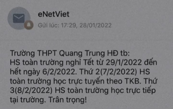 Trường THPS Quang Trung thông báo lịch đi học trở lại trường sau Tết Nguyên đán. Ảnh: NVCC.