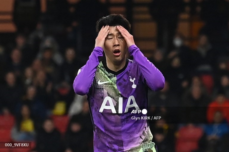 10. Son Heung-Min (Tiền đạo - Tottenham): 8 bàn thắng