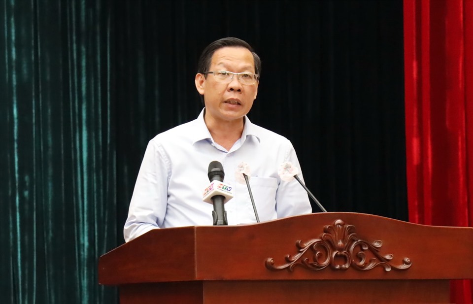 Chủ tịch UBND TPHCM Phan Văn Mãi phát biểu kết luận hội nghị.  Ảnh: TTBC