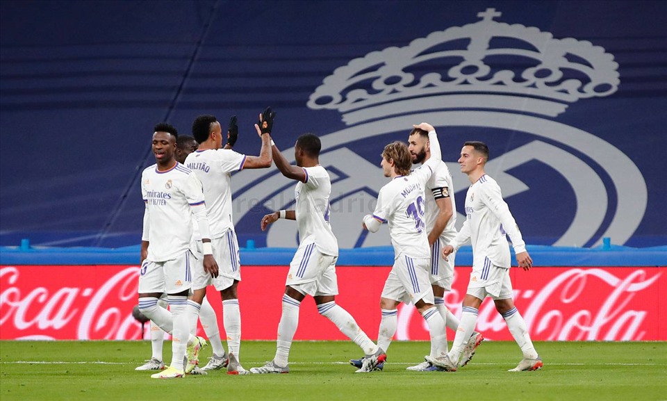 Real Madrid có chiến thắng đậm và tái hiện khoảng cách 8 điểm với đội nhì bảng. Ảnh: Real Madrid