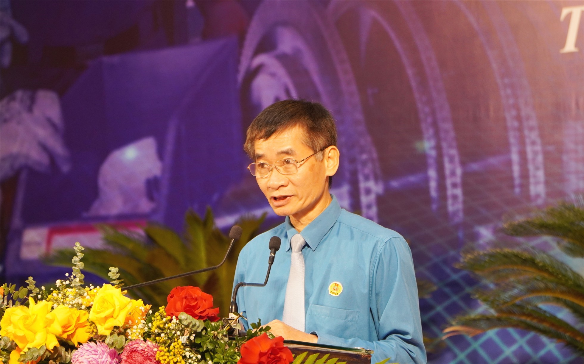 Ông Trần Văn Thuật - Phó Chủ tịch Tổng LĐLĐ Việt Nam phát biểu tại Lễ tôn vinh. Ảnh: Q.D
