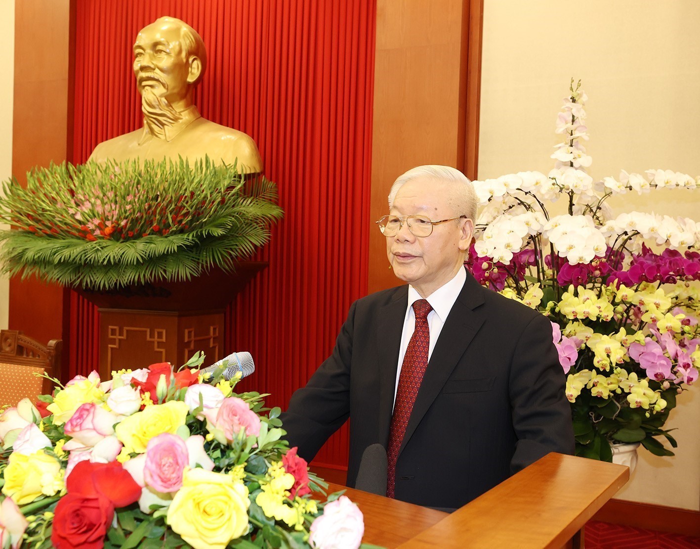 Tổng Bí thư Nguyễn Phú Trọng phát biểu tại hội nghị. Ảnh: Trí Dũng