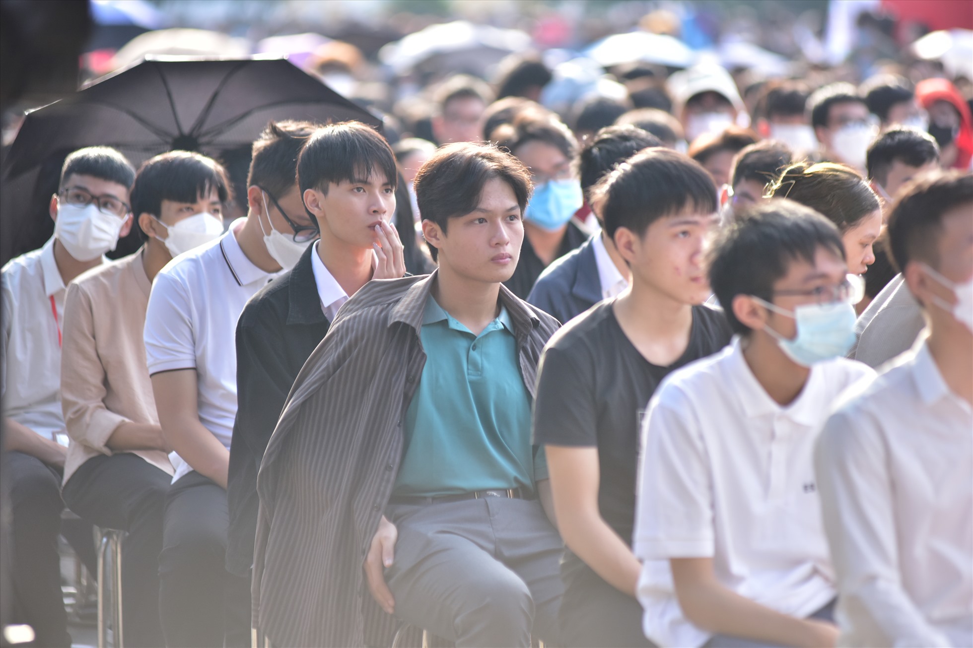 Sinh viên tham dự lễ khai giảng năm học 2022-2023.