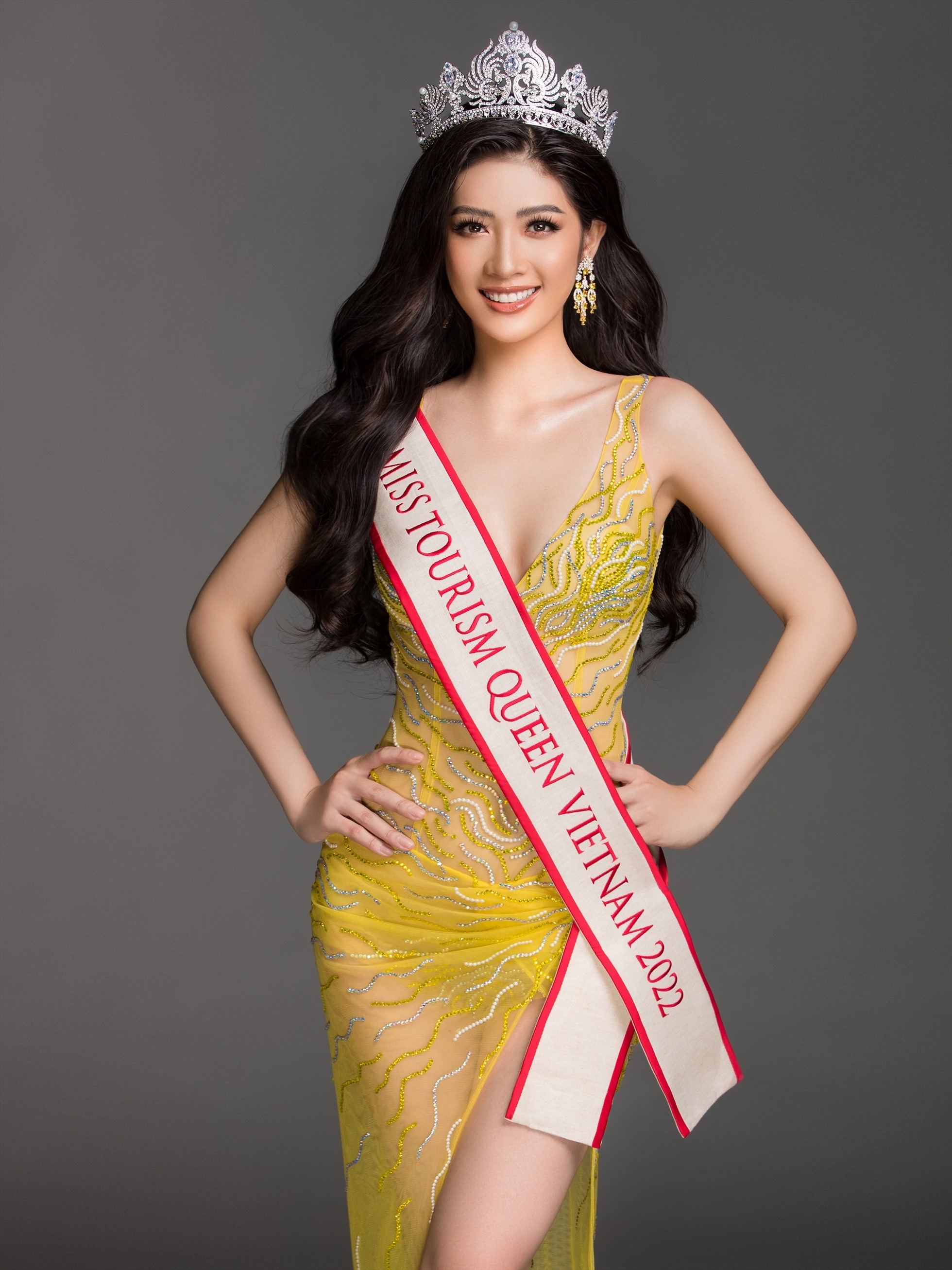 Ông Vũ Thái, đại diện đơn vị nắm bản quyền Miss Tourism Queen Worldwide 2022 tại Việt Nam đánh giá Bình An từng tham gia 2 cuộc thi liên quan đến du lịch nên “có nhiều kinh nghiệm, kiến thức phù hợp khi tham gia đấu trường nhan sắc quốc tế này”.