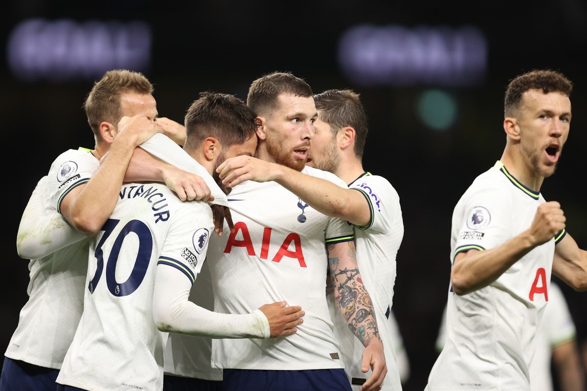 Tottenham đang tiến từng bước quá vững chắc. Ảnh: AFP
