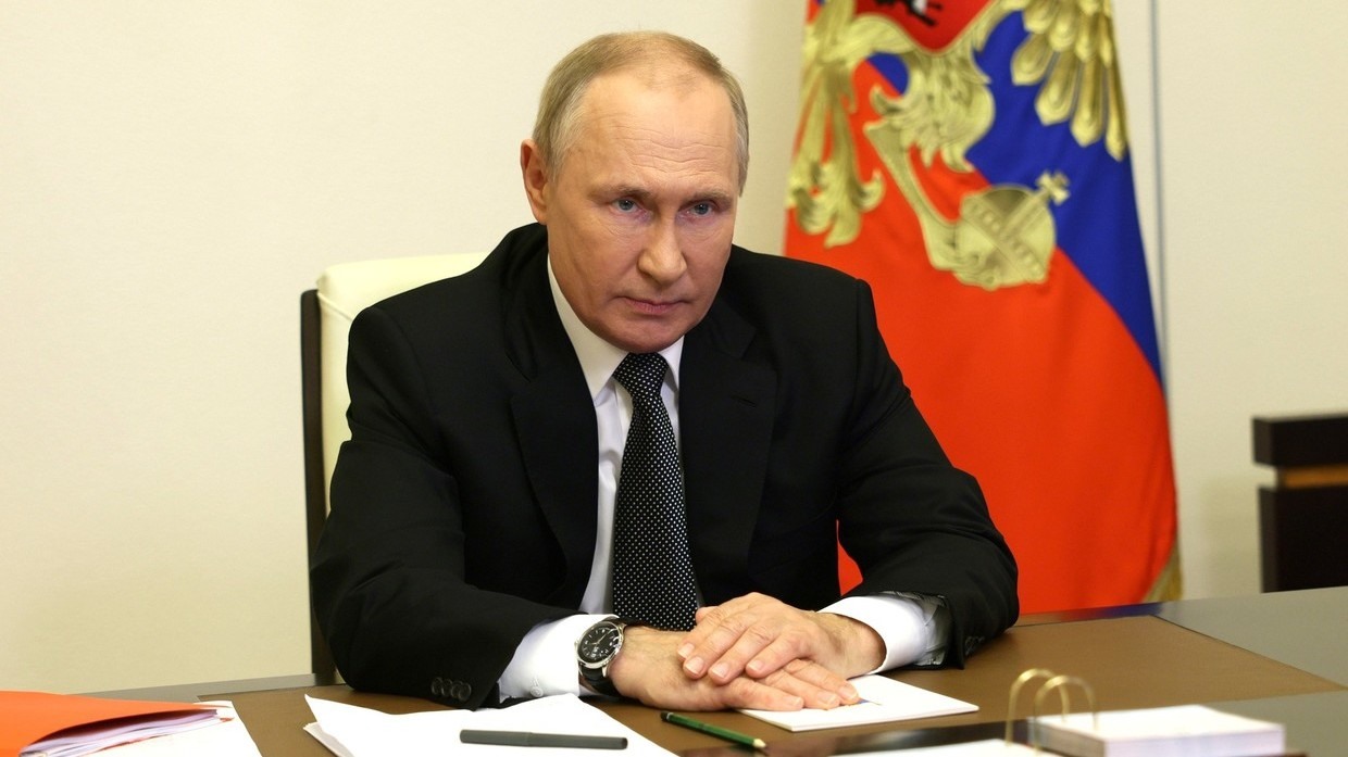 Tổng thống Nga Vladimir Putin họp với Hội đồng An ninh Nga hôm 19.10. Ảnh: kremlin.ru