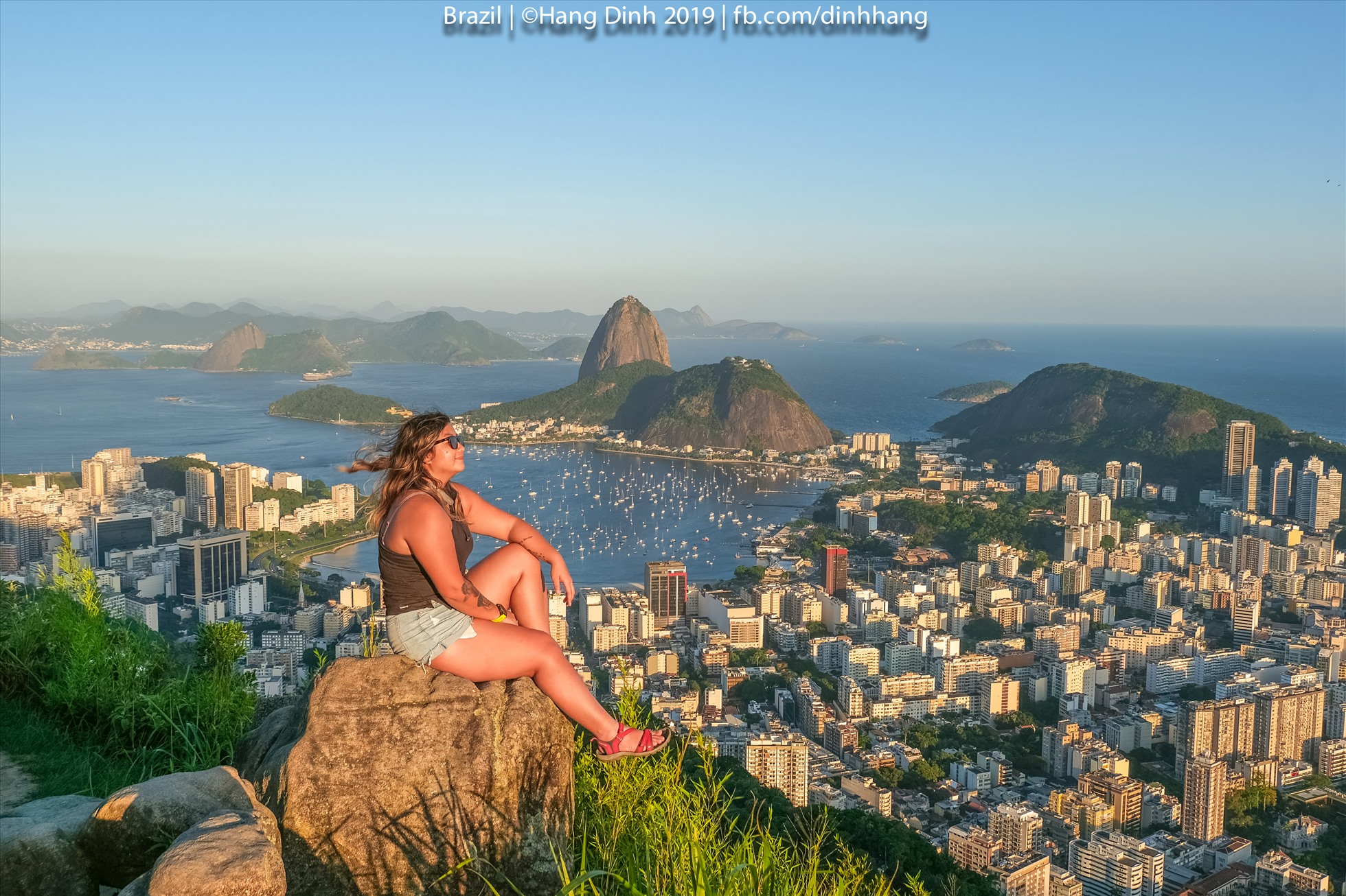 Đinh Hằng trong chuyến du lịch Rio de Janeiro, Brazil năm 2019. Ảnh: NVCC