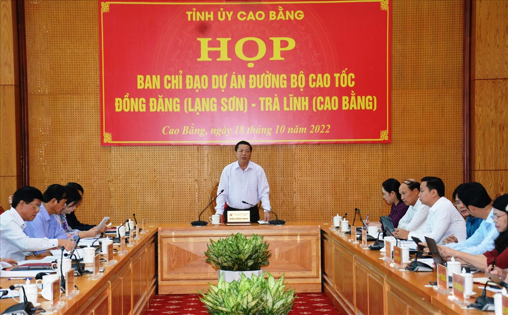 Toàn cảnh cuộc họp của BCĐ thực hiện dự án cao tốc Đồng Đăng - Trà Lĩnh.
