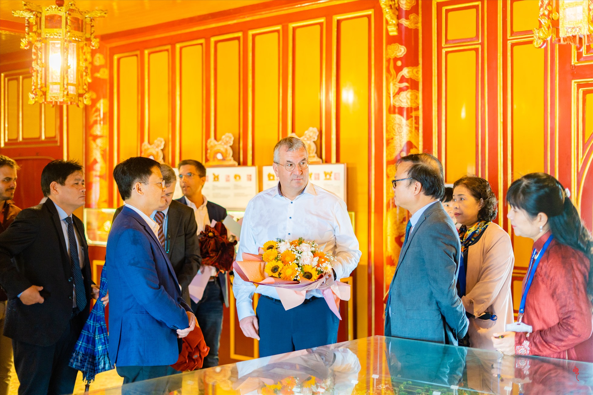 Bộ trưởng-Thủ hiến Chính phủ Cộng đồng người Bỉ nói tiếng Pháp Wallonie-Bruxelles cho biết đây là lần đầu tiên đến thăm tỉnh Thừa Thiên Huế.