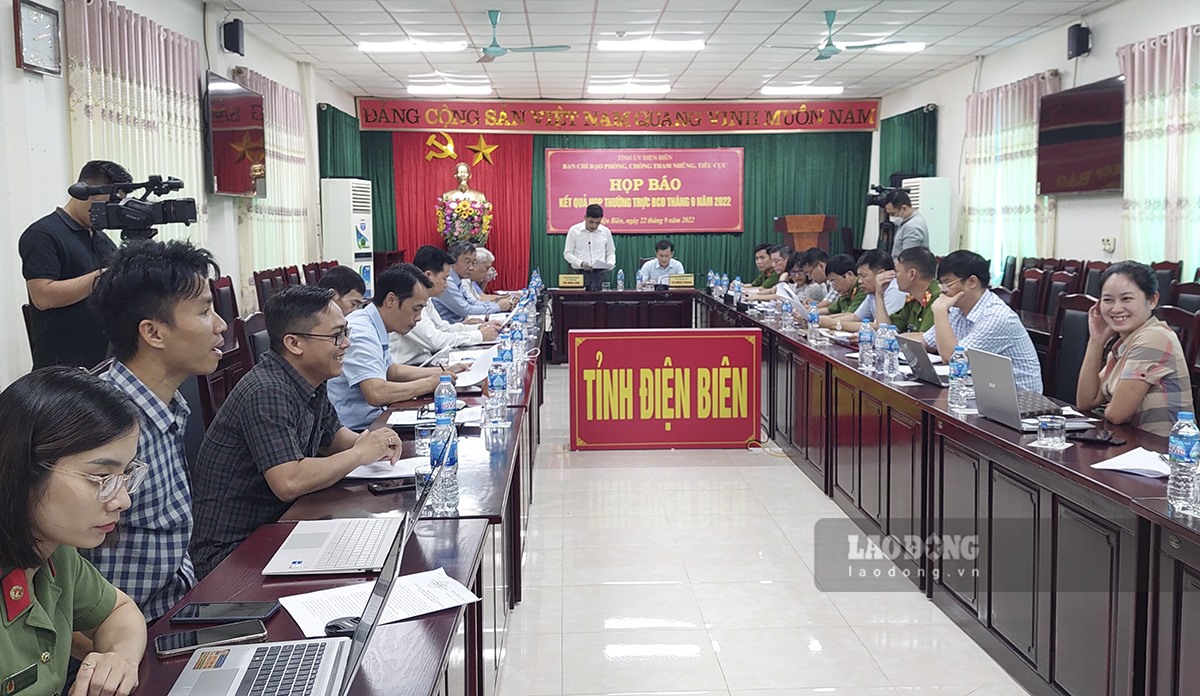 Thường trực Ban chỉ đạo Phòng chống tham nhũng, tiêu cực tỉnh Điện Biên tổ chức họp báo.