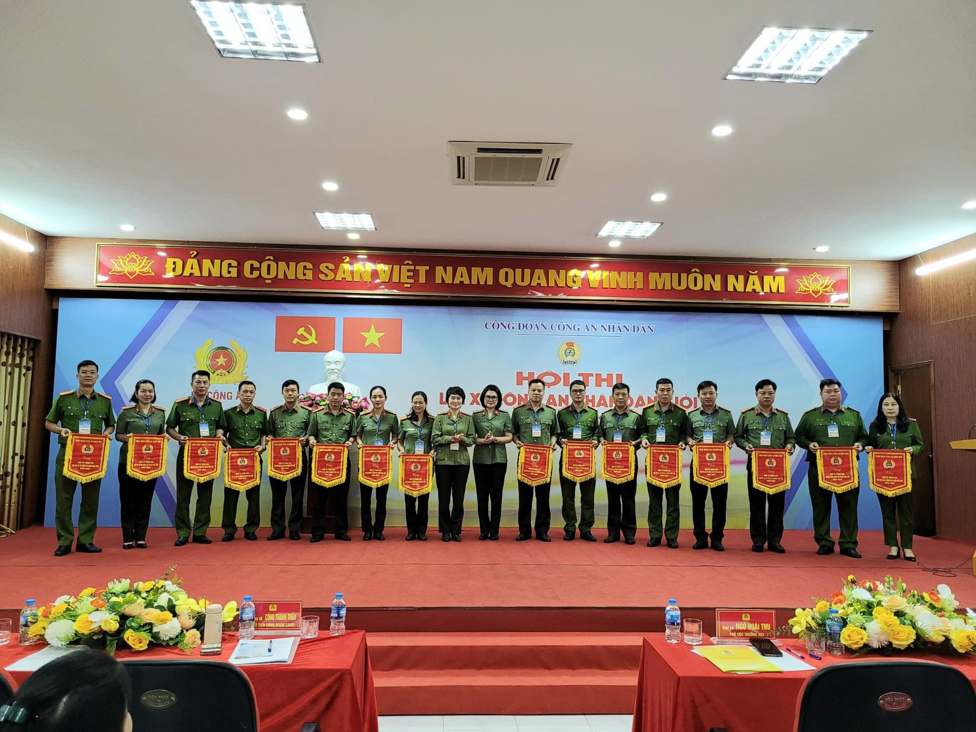 Các đội thi tham dự Hội thi. Ảnh: Công đoàn CAND.