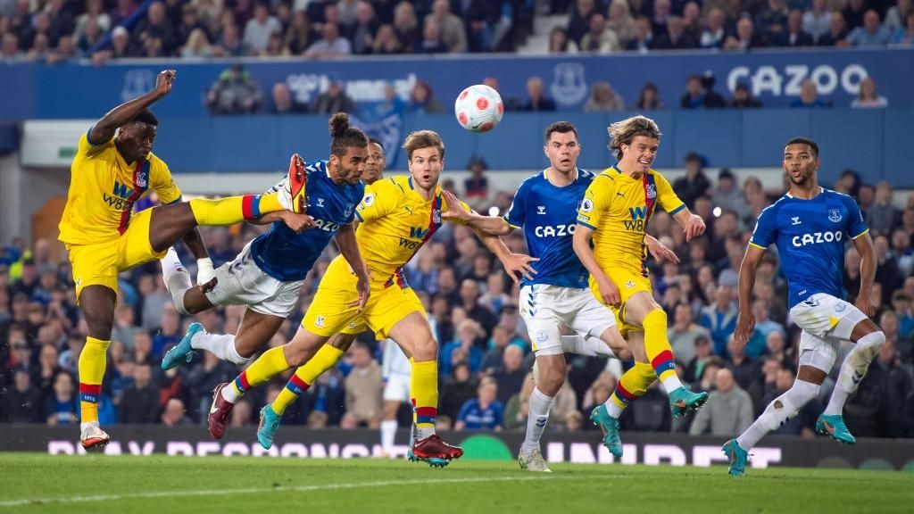 Everton chơi thất thường ở mùa giải này. Ảnh: BBC