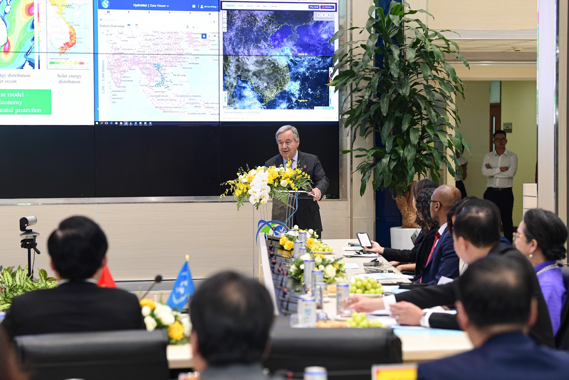 Tổng Thư ký Guterres cho hay, trong 5 năm tới, Liên Hợp Quốc đang cố gắng thiết lập một hệ thống liên minh cảnh báo thiên tai ở các nước. Ảnh: Hải Nguyễn