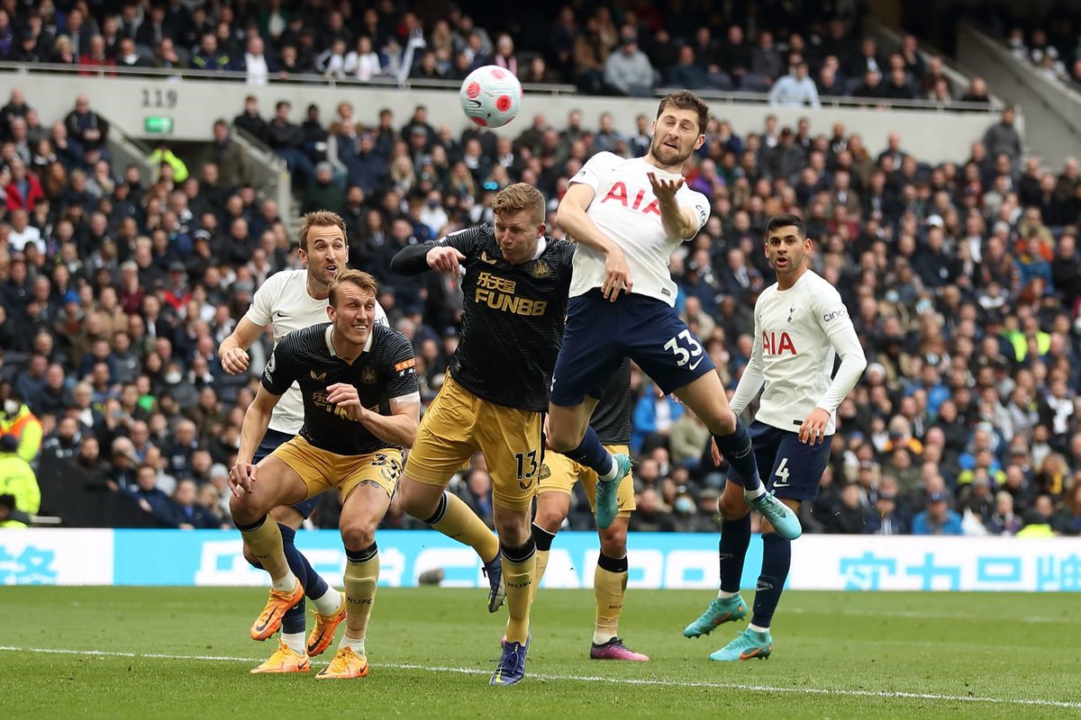 Tottenham có điểm tựa sân nhà ở lần tiếp đón Newcastle. Ảnh: The Sun