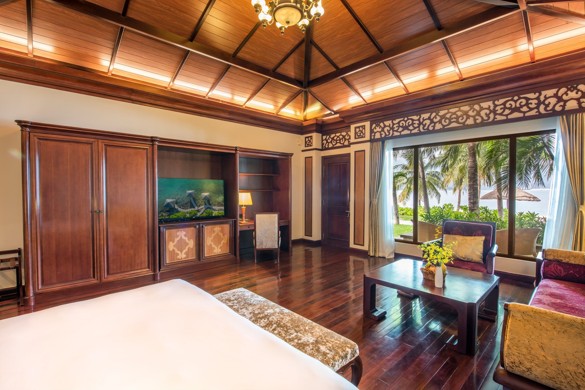 Nội thất sang trọng, ấm cúng Ảnh: Vinpearl Luxury Nha Trang