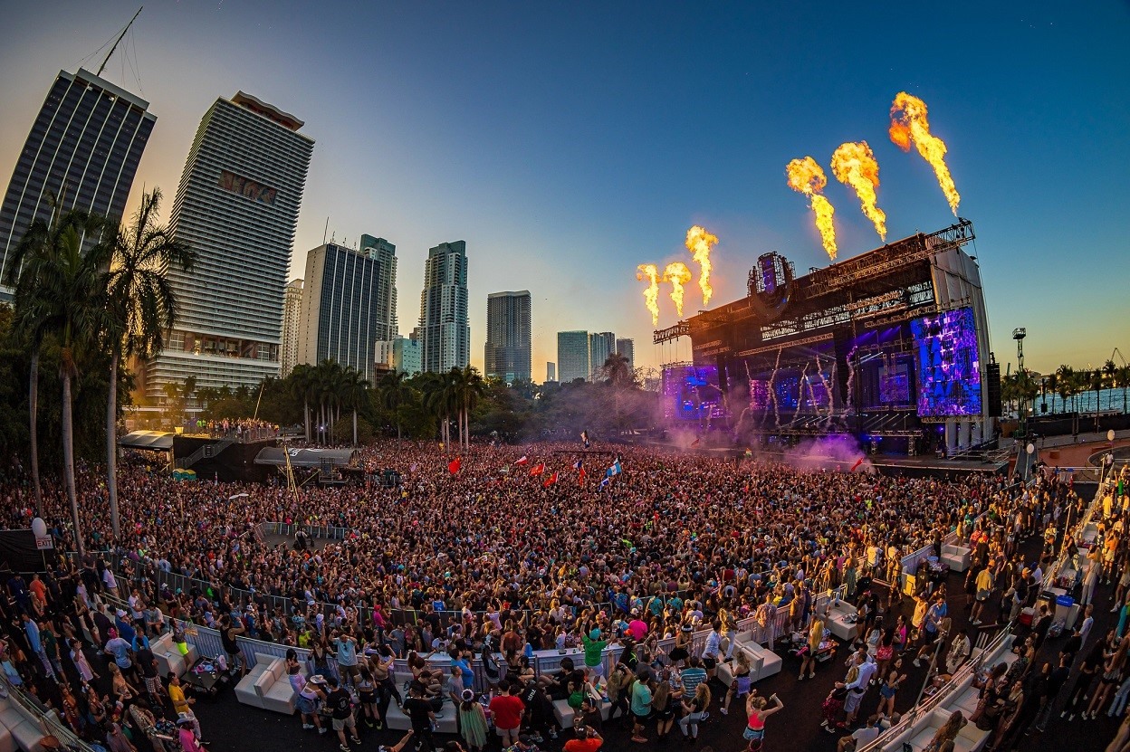 Lễ hội Ultra Music Festival tại Miami. Ảnh Billboard