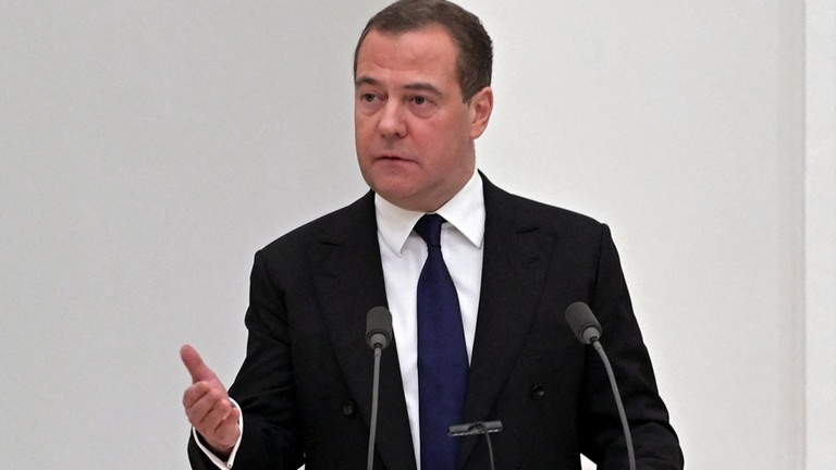 Cựu Tổng thống Dmitry Medvedev hiện đang làm Phó Chủ tịch Hội đồng An ninh Nga. Ảnh: AFP