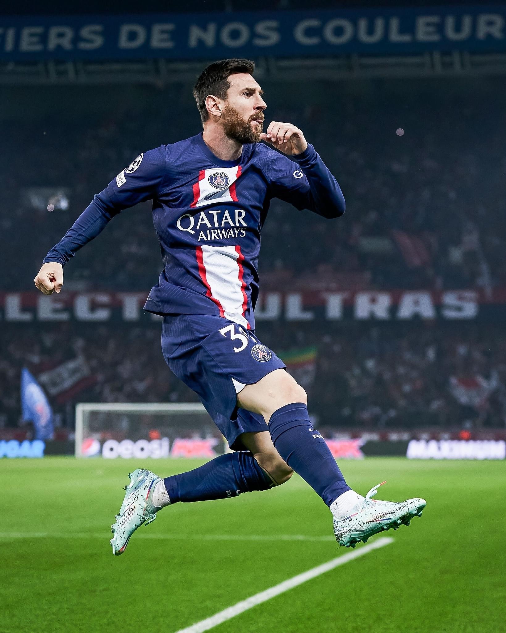Messi toả sáng trong trận đấu nhàn nhã của PSG. Ảnh: Sports Mole