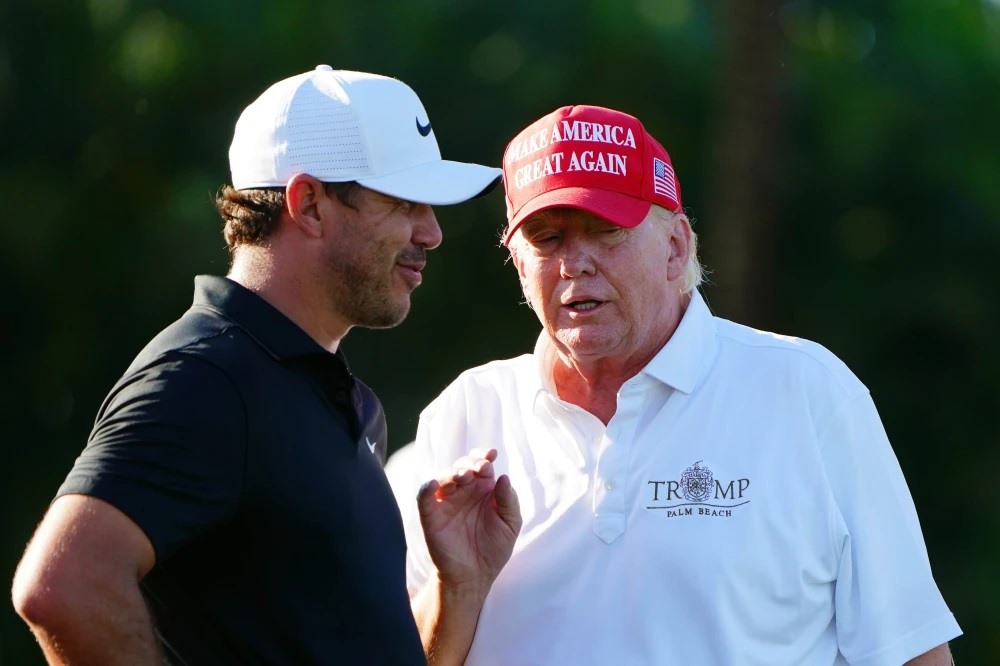 Cựu Tổng thống Mỹ vẫn đối đầu PGA Tour. Ảnh: Golfweek