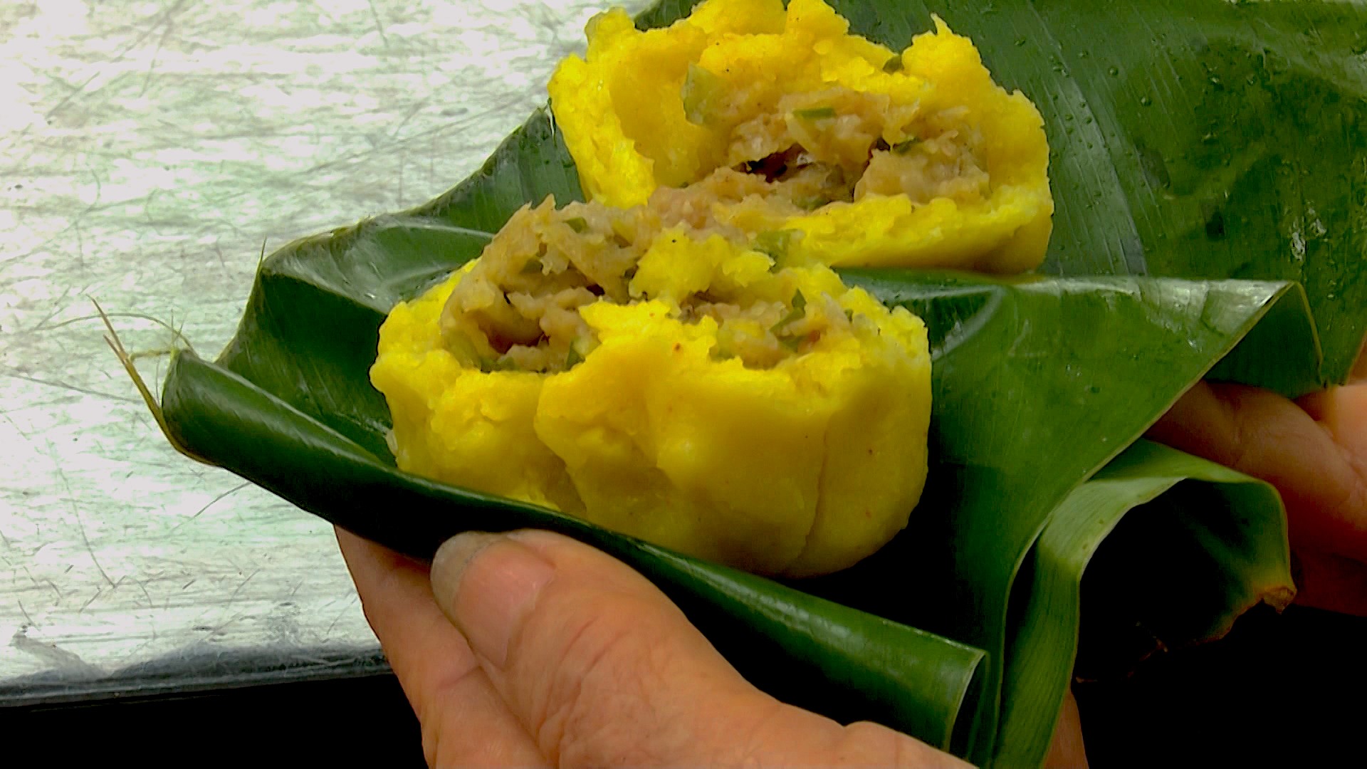 Bánh nghệ là món ăn dân dã của người Thái Bình. Ảnh: Thái Bình TV