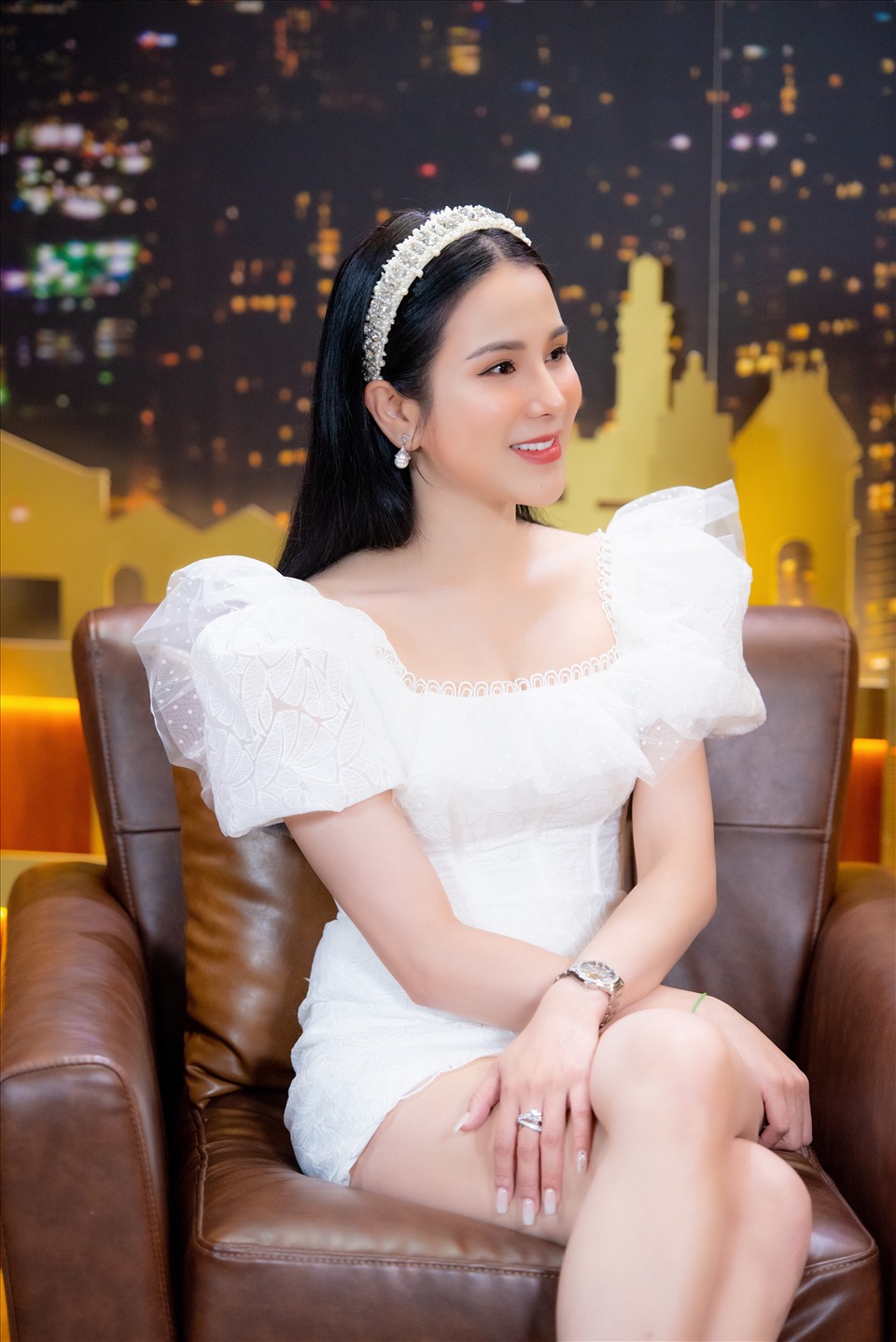Diệp Lâm Anh bị cắt vai phù dâu trong đám cưới Cường Đô La